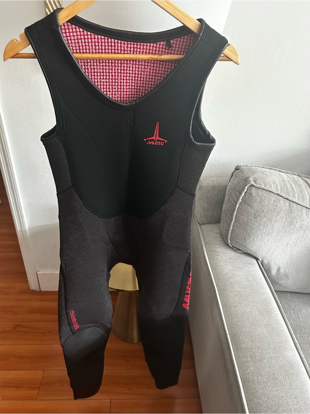 Musto Flexlite Alumin 2.6 Long Wetsuit Size S Thermal Sailing Water Sports